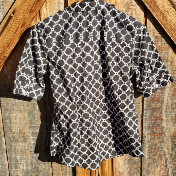 Talbots Black Buttom Down Shirt Elegant Size 4 - Picture 8 of 8